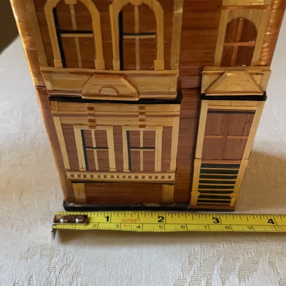 Unique vintage handmade bamboo, straw, wheat Victorian row house trinket box - Picture 13 of 15